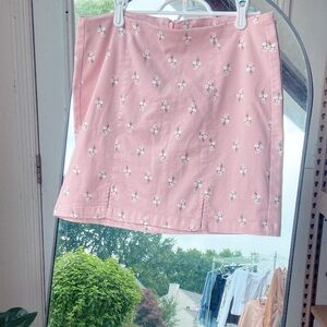 Aeropostale floral skirt.